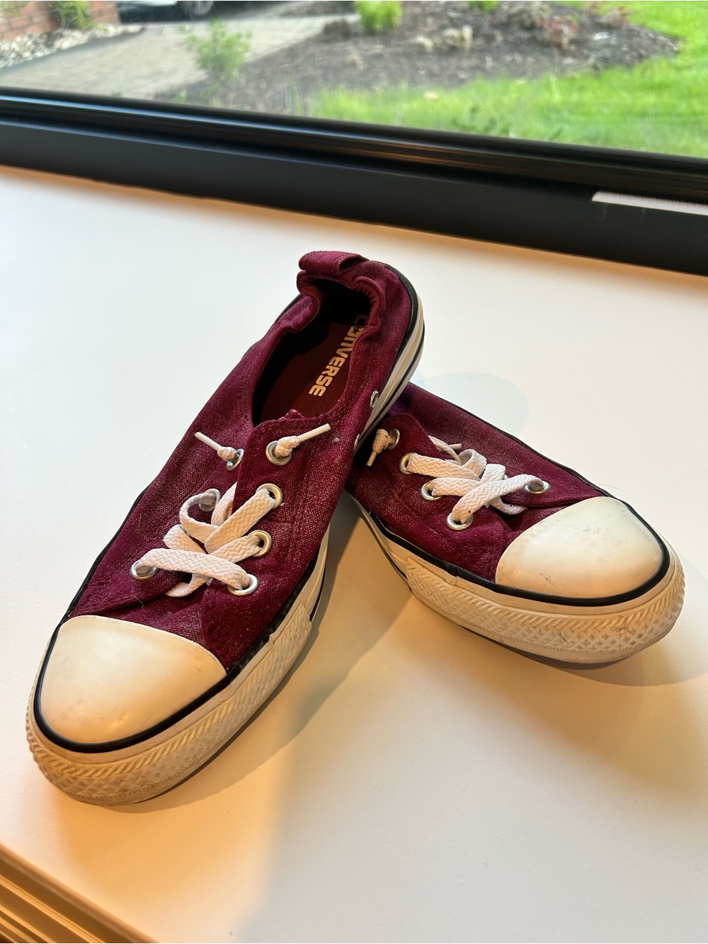 Converse Kids Low Top Slip-On Sneakers - Burgundy Canvas with White Toe